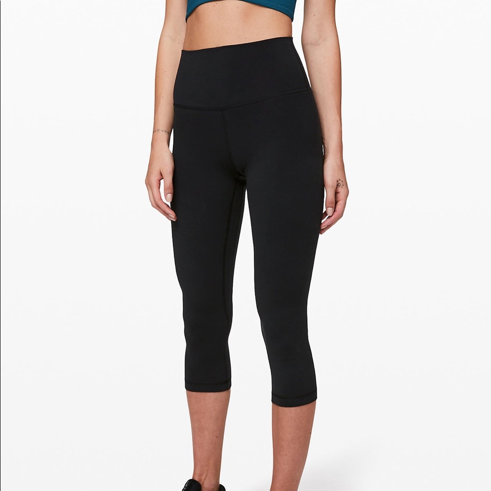 Lululemon cropped black leggings